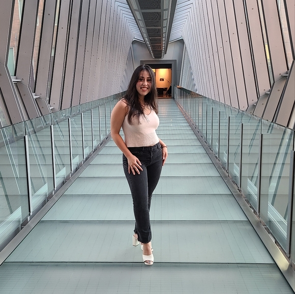 Meet your Posher, Victoria - Picture 4 of 11